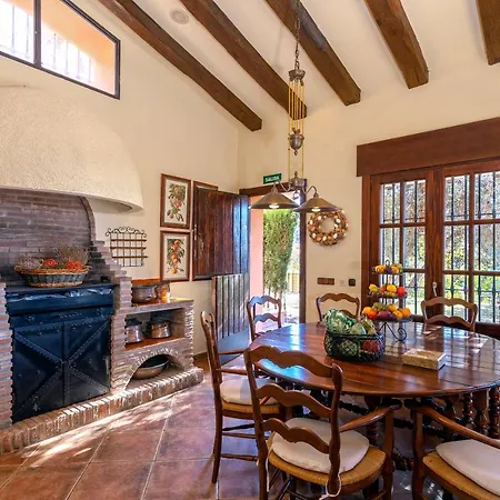 Casa Flores Con Piscina Interior Climatizada *